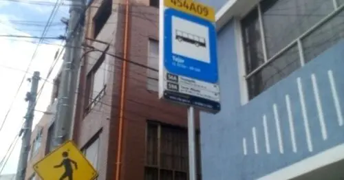 PARADERO SITP BARRIO TEJAR  454A09